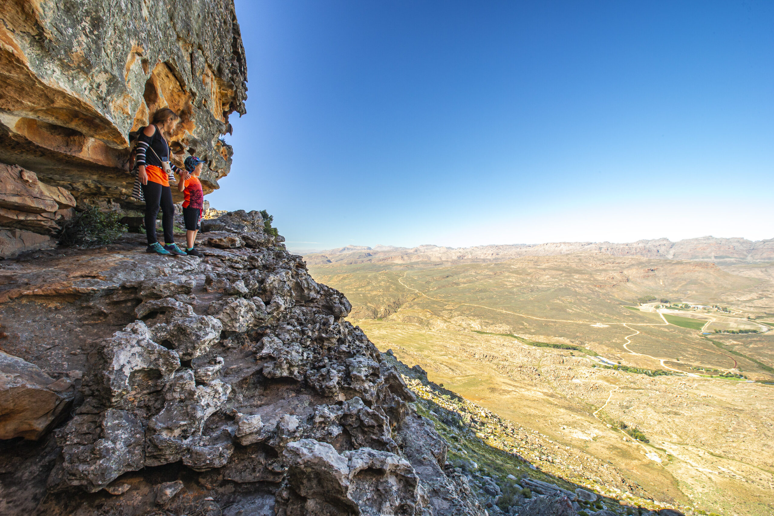 Cederberg, Wolfberg Arch, Wolfberg Cracks, Driehiek, Kromrivier, Sanddrif, Secret Cederberg, Mount Ceder, Truitjieskraal, Saalmanlagte, Savilla Rock Art Trail, Rocklands, Travellers Rest, Rock Climbing , San Rock Art, Maltese Cross, Dwars Revier, Groot Revier, Sanstone Rock Formations, Star Gazing, Cederberg Wilderness, Cape Nature Cederberg, Algeria,