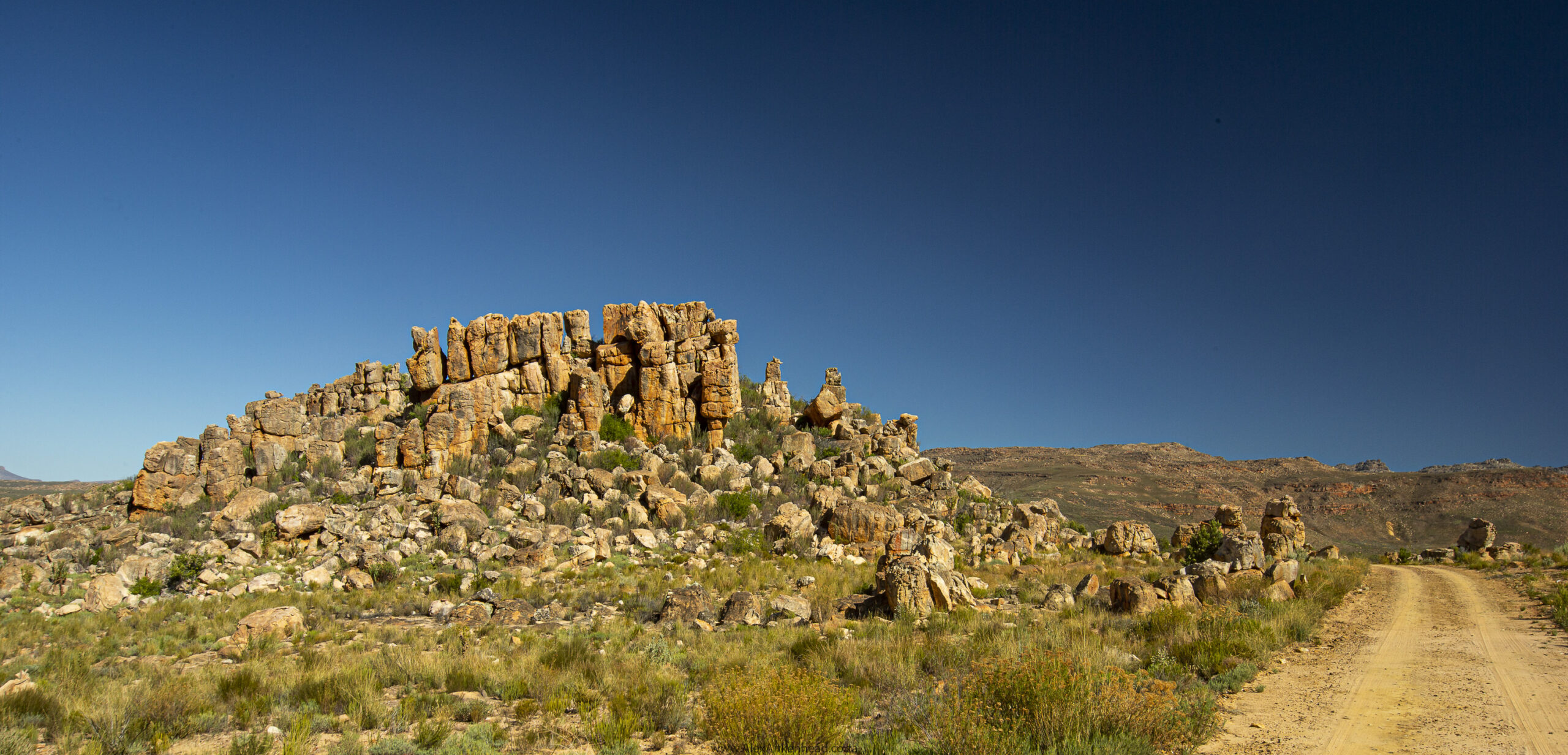 Cederberg, Wolfberg Arch, Wolfberg Cracks, Driehiek, Kromrivier, Sanddrif, Secret Cederberg, Mount Ceder, Truitjieskraal, Saalmanlagte, Savilla Rock Art Trail, Rocklands, Travellers Rest, Rock Climbing , San Rock Art, Maltese Cross, Dwars Revier, Groot Revier, Sanstone Rock Formations, Star Gazing, Cederberg Wilderness, Cape Nature Cederberg, Algeria, Alex Aitkenhead, Valley of the Red Gods