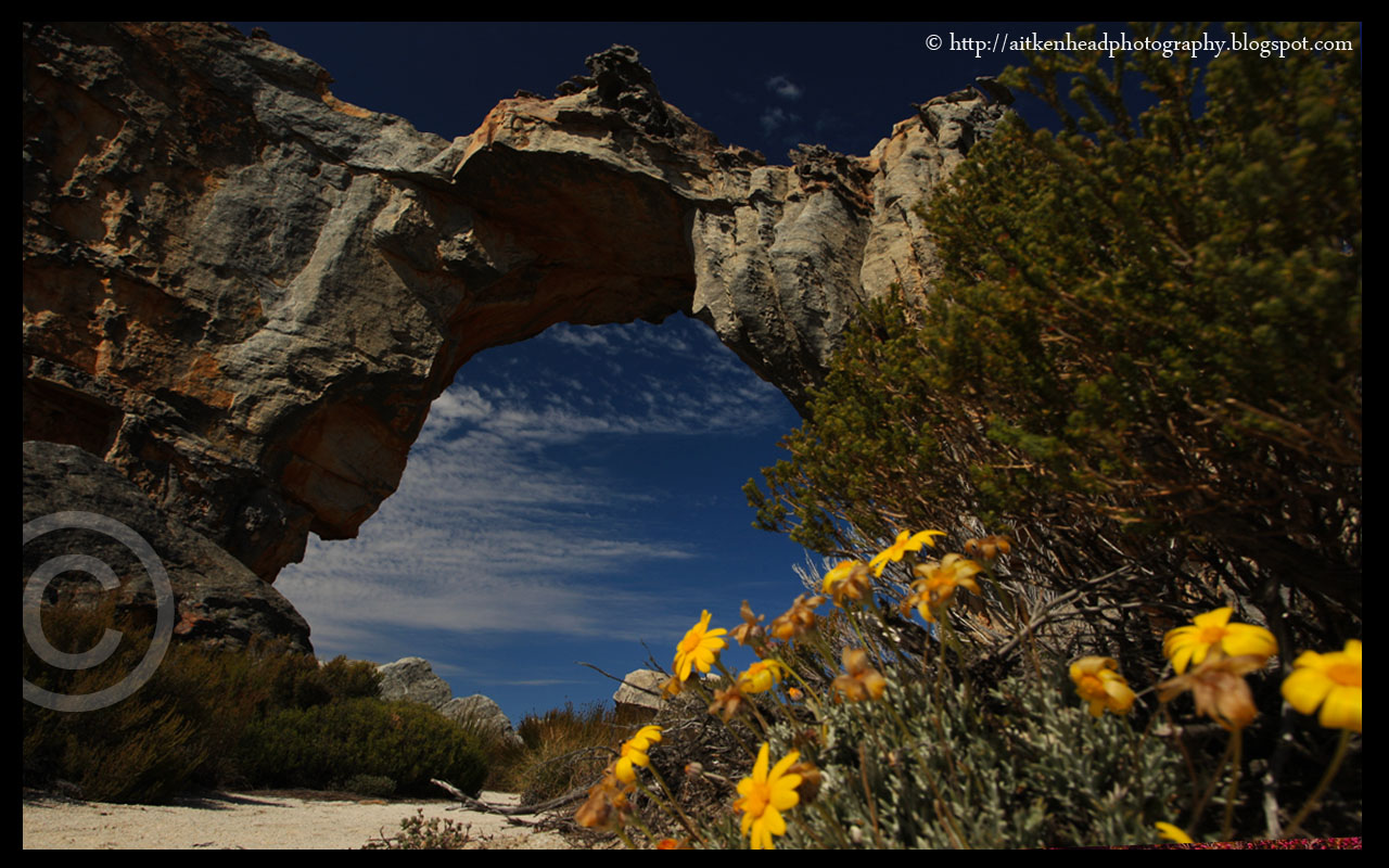 Cederberg, Wolfberg Arch, Wolfberg Cracks, Driehiek, Kromrivier, Sanddrif, Secret Cederberg, Mount Ceder, Truitjieskraal, Saalmanlagte, Savilla Rock Art Trail, Rocklands, Travellers Rest, Rock Climbing , San Rock Art, Maltese Cross, Dwars Revier, Groot Revier, Sanstone Rock Formations, Star Gazing, Cederberg Wilderness, Cape Nature Cederberg, Algeria,